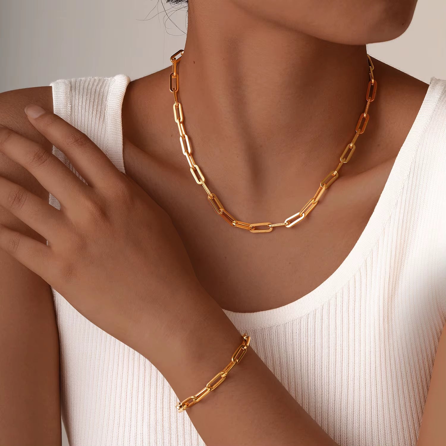 Link Up Necklace