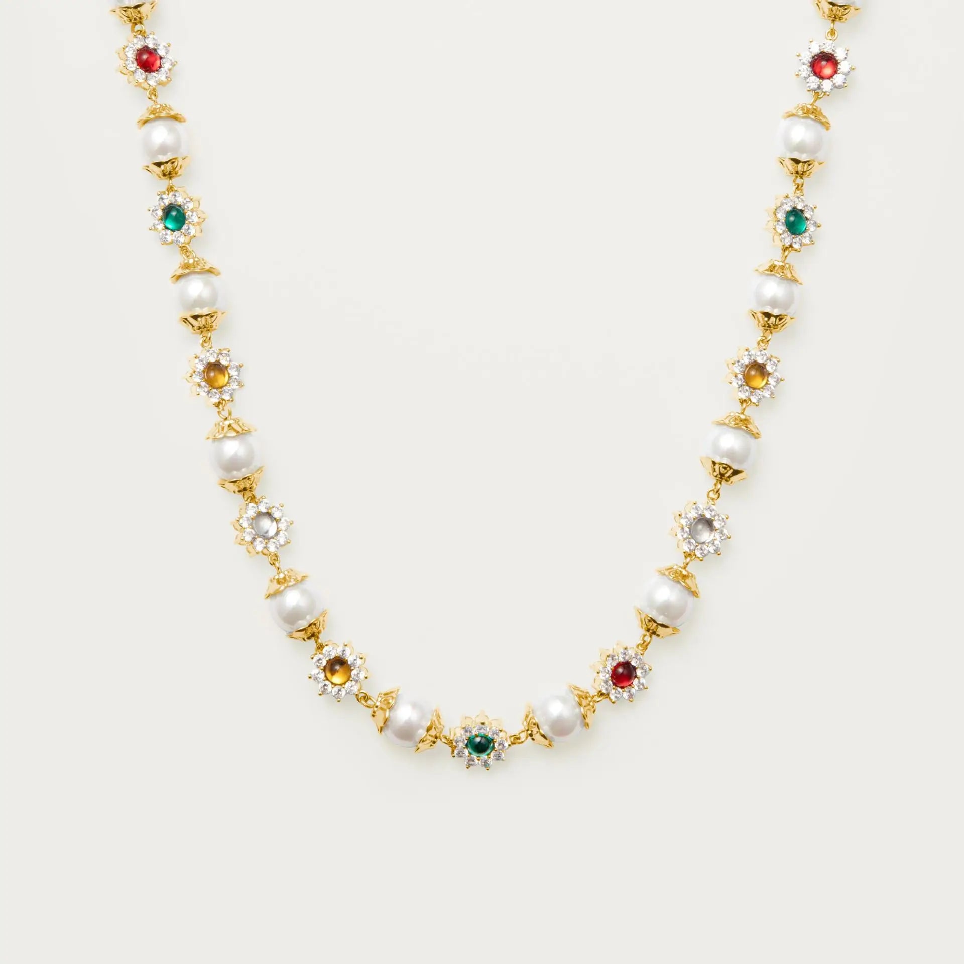 Daisy Pearl Necklace