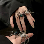 New Gothic Punk Dark Spider Open Ring Retro Moonstone Black Ring for Women Spider Finger Rings Jewelry Gift