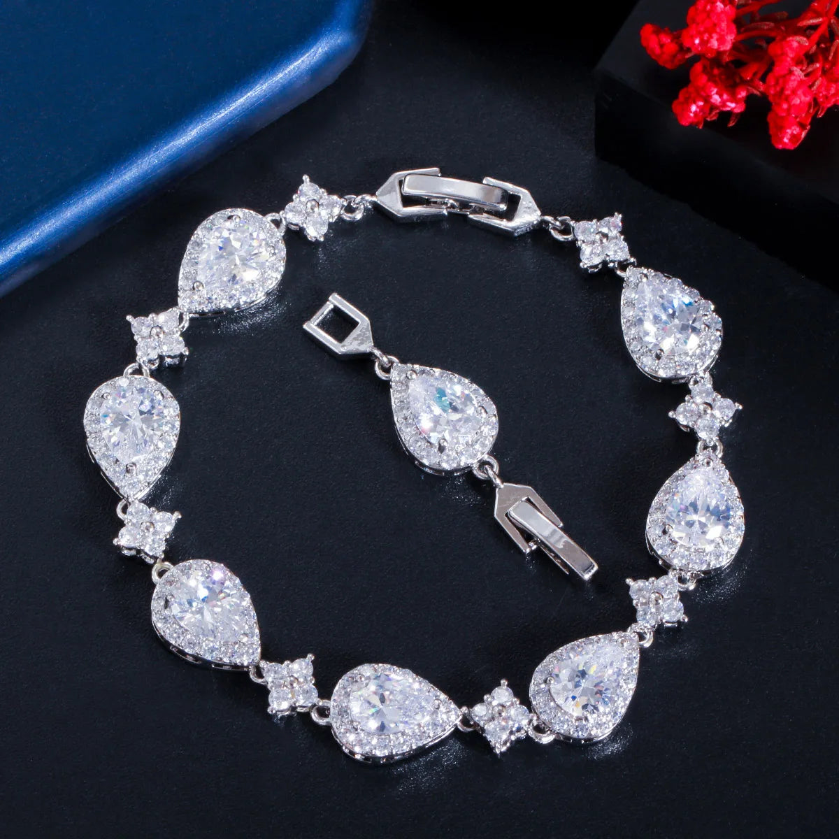 Crystal Star Droplet Bracelets
