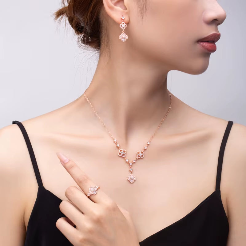 2025 New Exquisite Shiny Rhodium Plated Mother-Of-Pearl Hollow Four-Leaf Clover Pendant Necklace Ring - Women'S Jewelry Gift