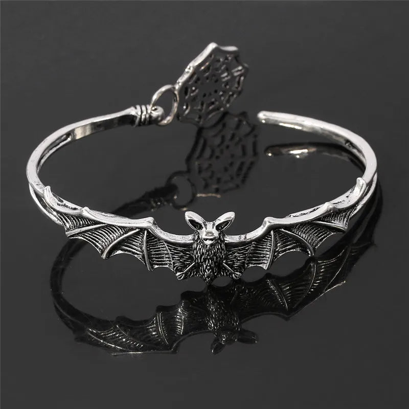 Vampire Bat Bracelet, Halloween Bracelet, Bat Jewelry, Halloween Jewelry, Gothic Bracelet, Vampire Jewelry,Halloween Costume